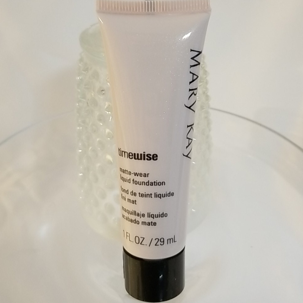 Mary Kay Timewise Matte-wear Foundation
